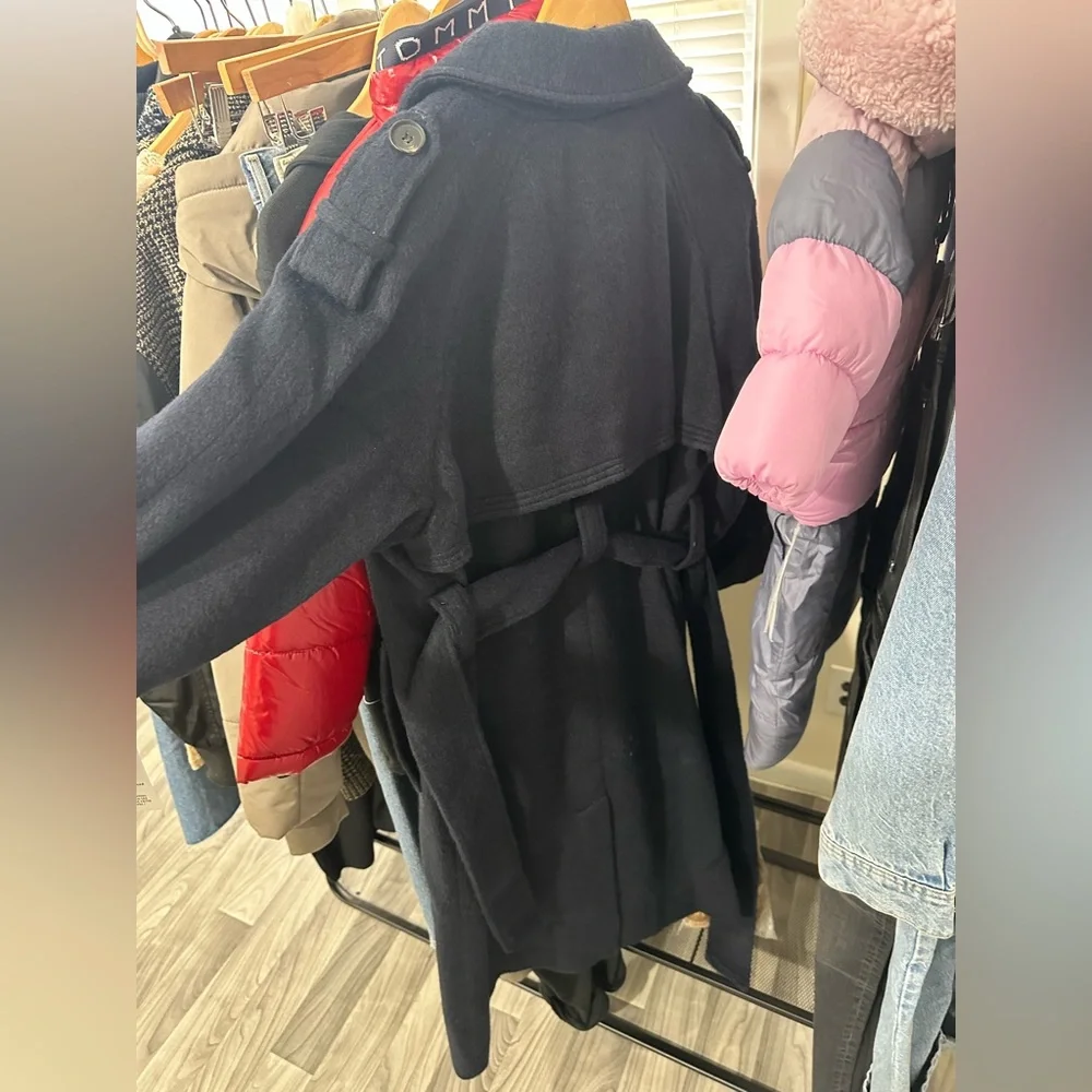 Coat - Picture 2 of 2